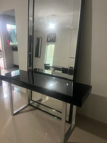 Vendo lindo jogo de sala