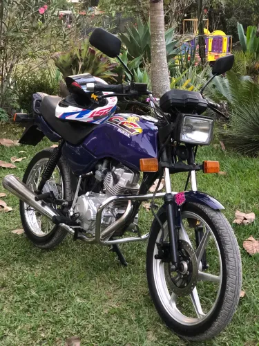 Cg Honda 1999 conservada  