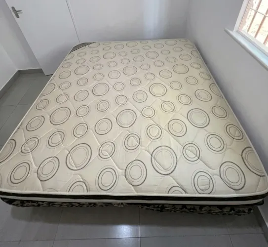Vendo cama KING SIZE