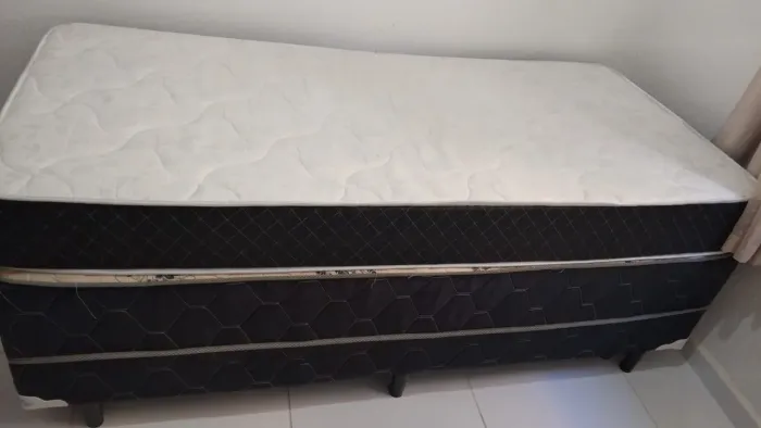 Cama