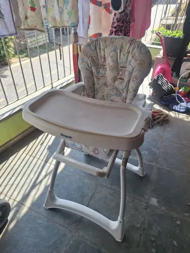 Cadeira de refeição Bebê Burigotto