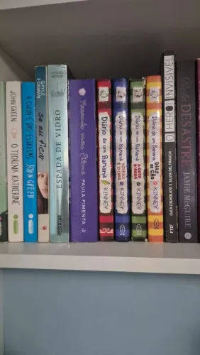 Livros!! 1 por 20 3 por 50 (todos em excelente estado)