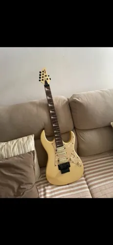 Guitarra memphis mg330