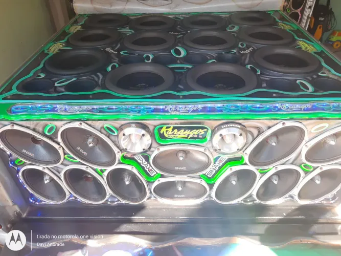 Vendo som automotivo S-10 Pitbull completo