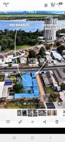 Terreno com três imóveis no Centro da cidade 