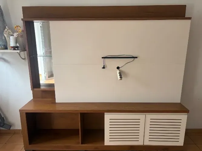 ESTANTE DE SALA