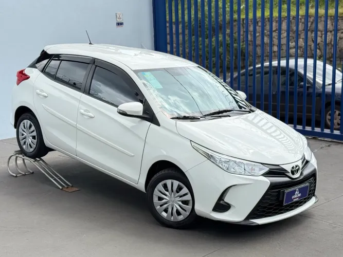 Toyota Yaris XL 1.5 Flex 16V 5P Aut. 2023