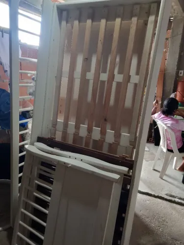 Vende-se uma bicama usada em boas condições, valor 150,00 reais