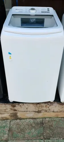 Máquina Electrolux 14kg - 220v