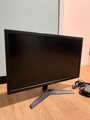 Monitor Gamer LG UltraGear 24? 144Hz 1ms - 24GL600F-B