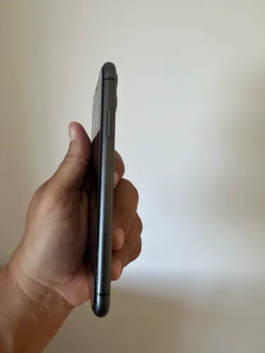 iPhone 11 64 gb