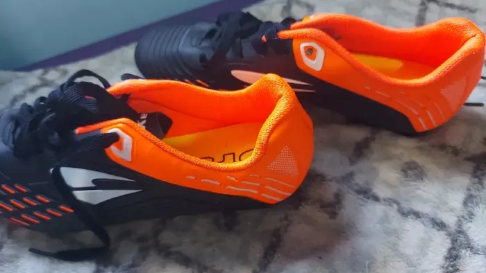 Chuteira de campo nova numero 40