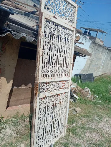 Porta de ferro 