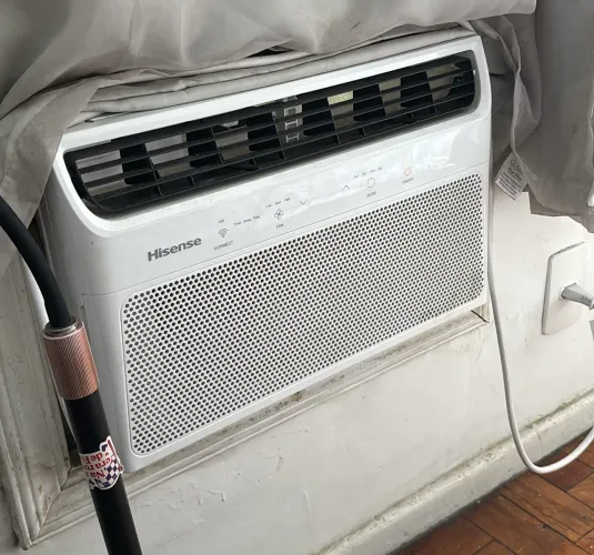 Ar condicionado Hisense 8500 BTUs, 127v