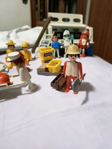 lote playmobil nave espacial e diversos