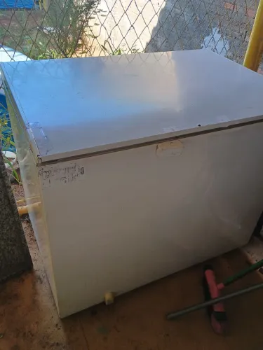 Freezer Horizontal Eletrolux 1 Tampa cega Bem Conservado