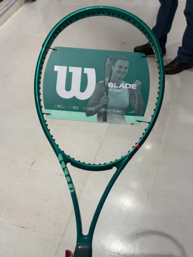 Raquete Wilson Blade V10