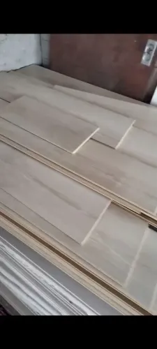Vende-se piso laminado