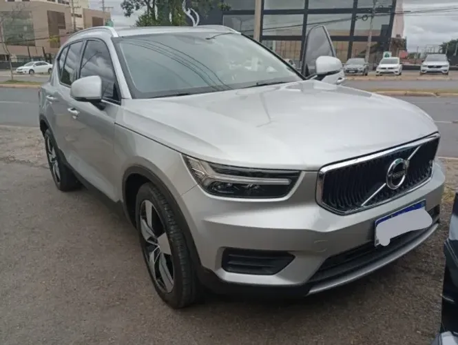 Volvo XC40 T-5 Momentum 2.0 252cv AWD 2019