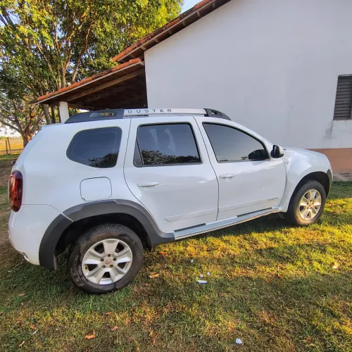 Renault Duster Dynamique 2.0 Hi-flex 16V Mec. 2016