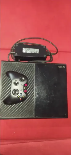 Xbox one (Em ótimo Estado) - Valor negociável