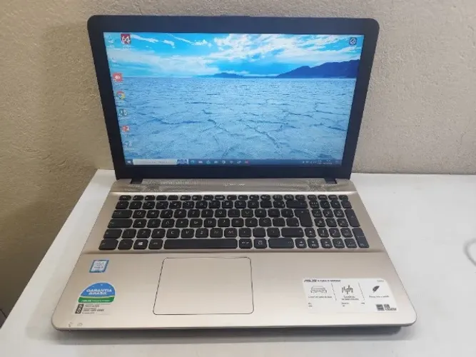 Ultrabook Asus i3 6gen, 4GB ram DDR4, HD de 1000GB. Novíssimo. Bateria autonomia de 4 Hora