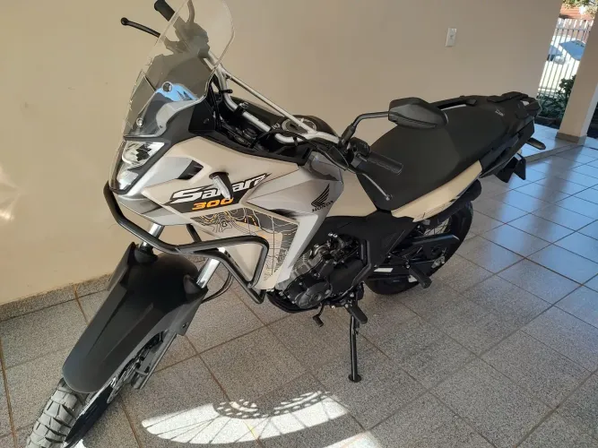 Moto Sahara 300 Adventure