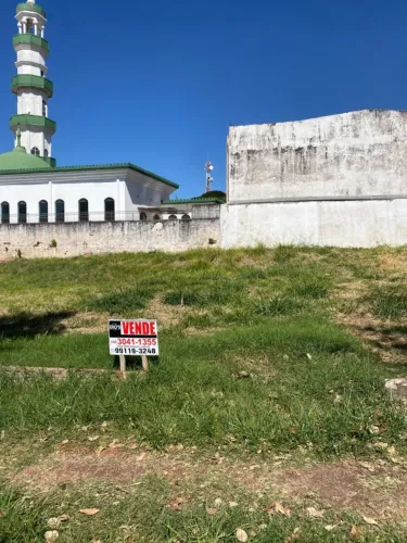 Terrenos à venda 376m² Rua Pion Waldemar Gomes da Cunha Prox a Av Carlos Borges