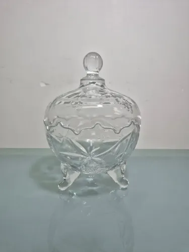 Bomboniere de Cristal com Tampa e Pé