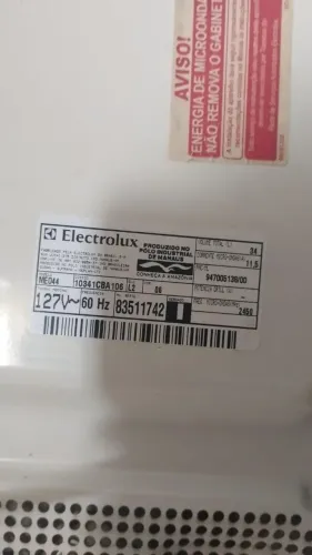 Microondas Eletrolux 34 litros