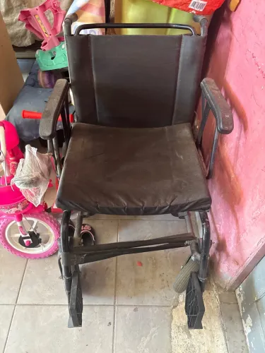 Cadeira de Rodas eletrônica preço negociável !!