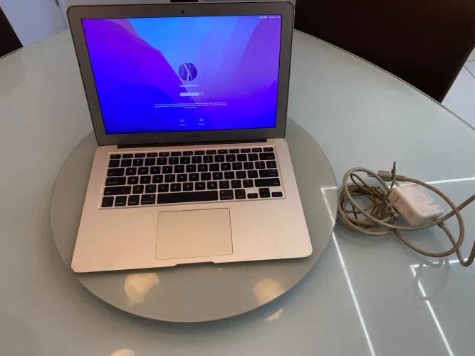 MACBOOK AIR 13? APPLE 2017 ? INTEL CORE i5, 8 GB RAM, SSD 128 GB