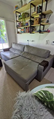 Sofá retrátil de encosto reclinável