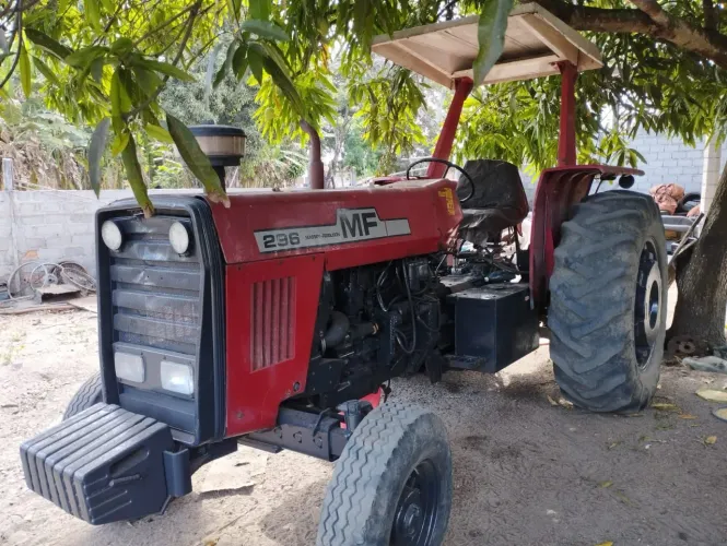 Massey Ferguson 296