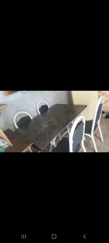 Mesa de mármore