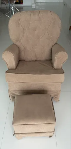 Poltrona reclinável