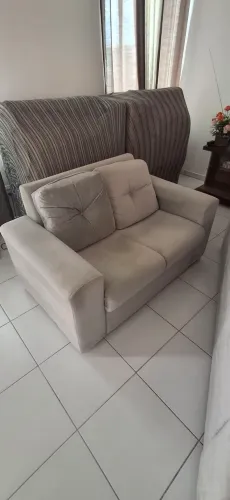 Vende-se 2 sofás