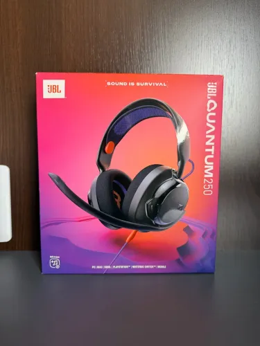 JBL QUANTUM 250