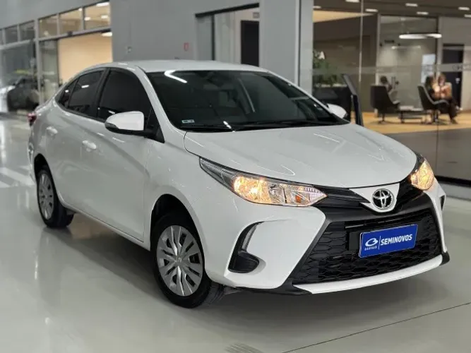 Toyota Yaris XL Sedan 1.5 Flex 16V 4P Aut. 2025