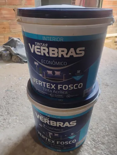 Vendo 2 balde de tinta branco neve