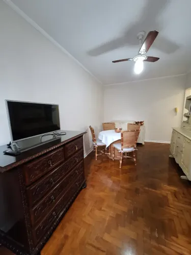 Imóvel para aluguel tem 60 metros quadrados com 1 quarto em Gonzaga - Santos - SP
