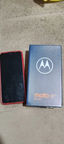 Celular moto E7 plus