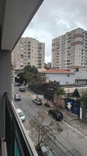Studio de 24 m² com varanda no Bosque da Saúde. Condomínio com piscina, academia, coworkin