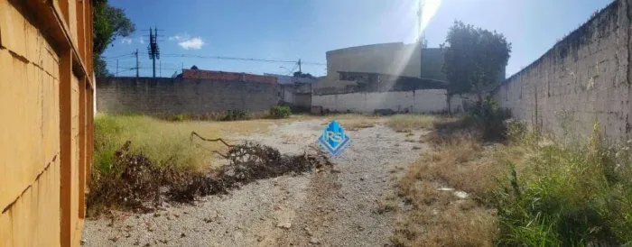 Terreno para alugar, 648 m² - Vila Alto de Santo André - Santo André/SP