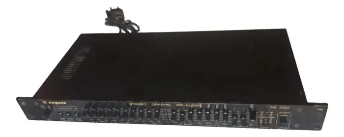 Equalizador Profissional Cygnus Modelo Ge-400 Black # (Usado)