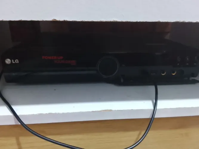 Home theater LG funcionando