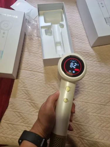 Vendo secador de cabelo novo digital