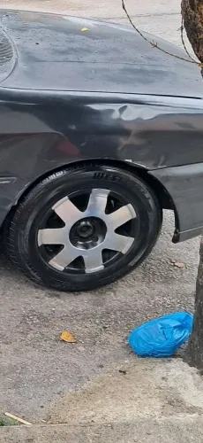 rodas 14 pneu 90% vendo ou troco