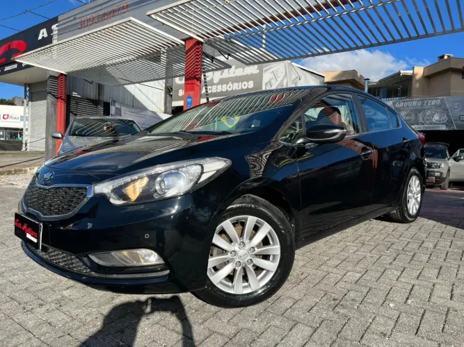 Kia Motors Cerato 1.6 16V Flex Aut. 2014