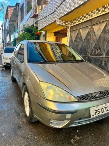 Ford Focus 1.6 S/se/se Plus Flex 8v/16v 5P 2005